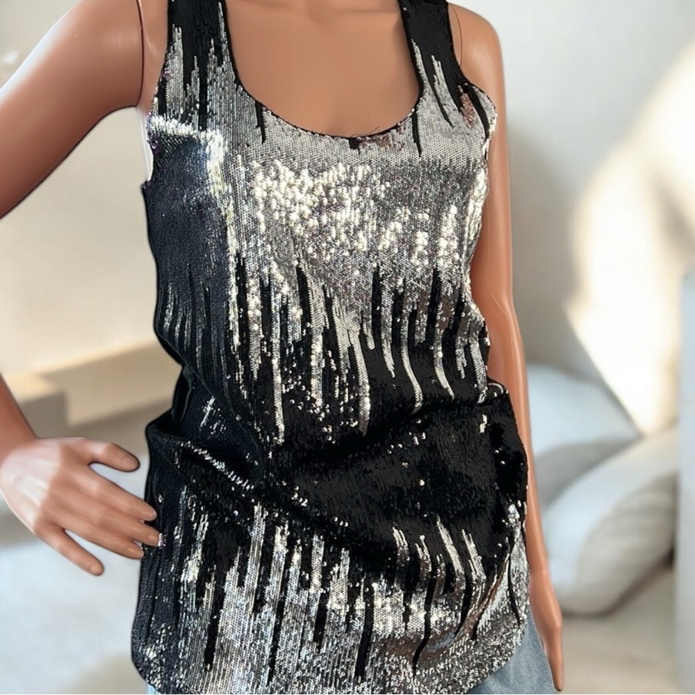 Suzy Shier Black and Silver Gradient Drip Sequins Tank Top Size Medium